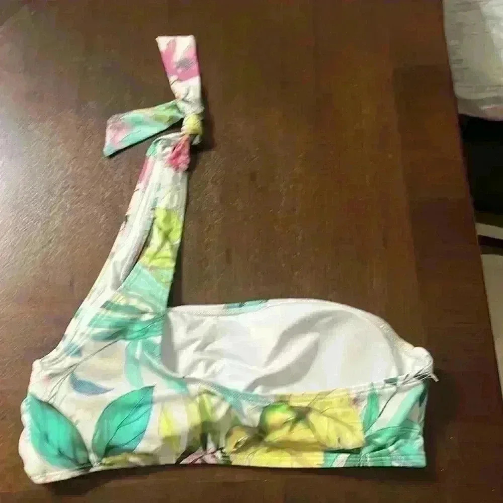 Beach joy bikini top - Picture 2 of 4